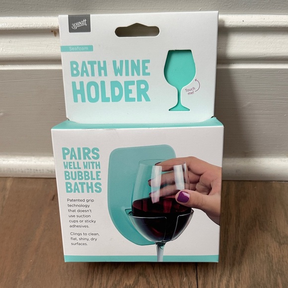 Other - Seafoam Bath Wine Holder